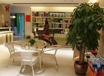 Motel 168 Shanghai Pudong Huinan Metro Station Tesco ภายนอก รูปภาพ